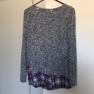 Two-toned long sleeve